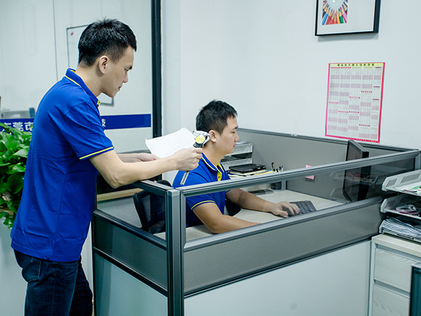 朗加精密-在線檢測